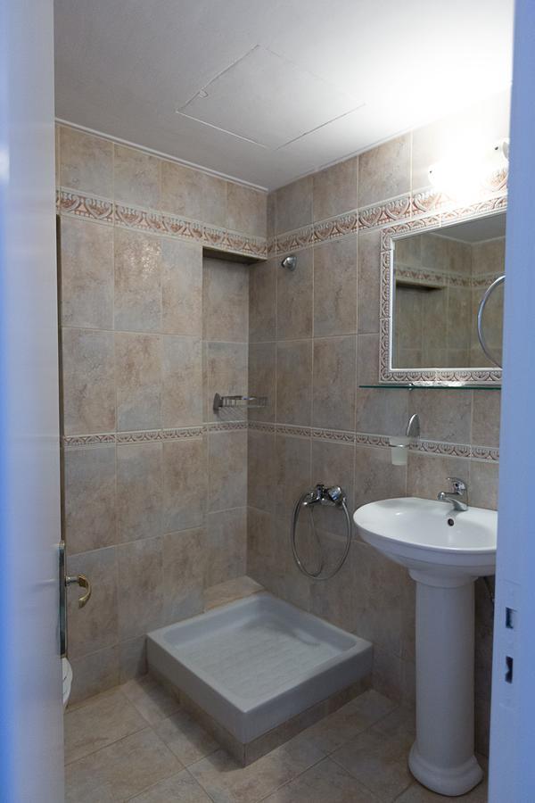 Flisvos Rooms Livanátesz Kültér fotó