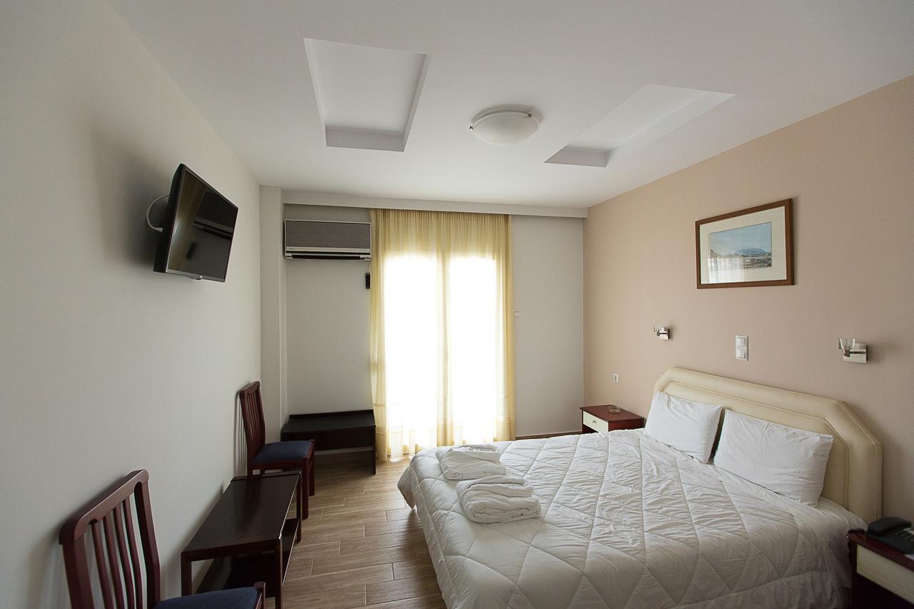 Flisvos Rooms Livanátesz Kültér fotó