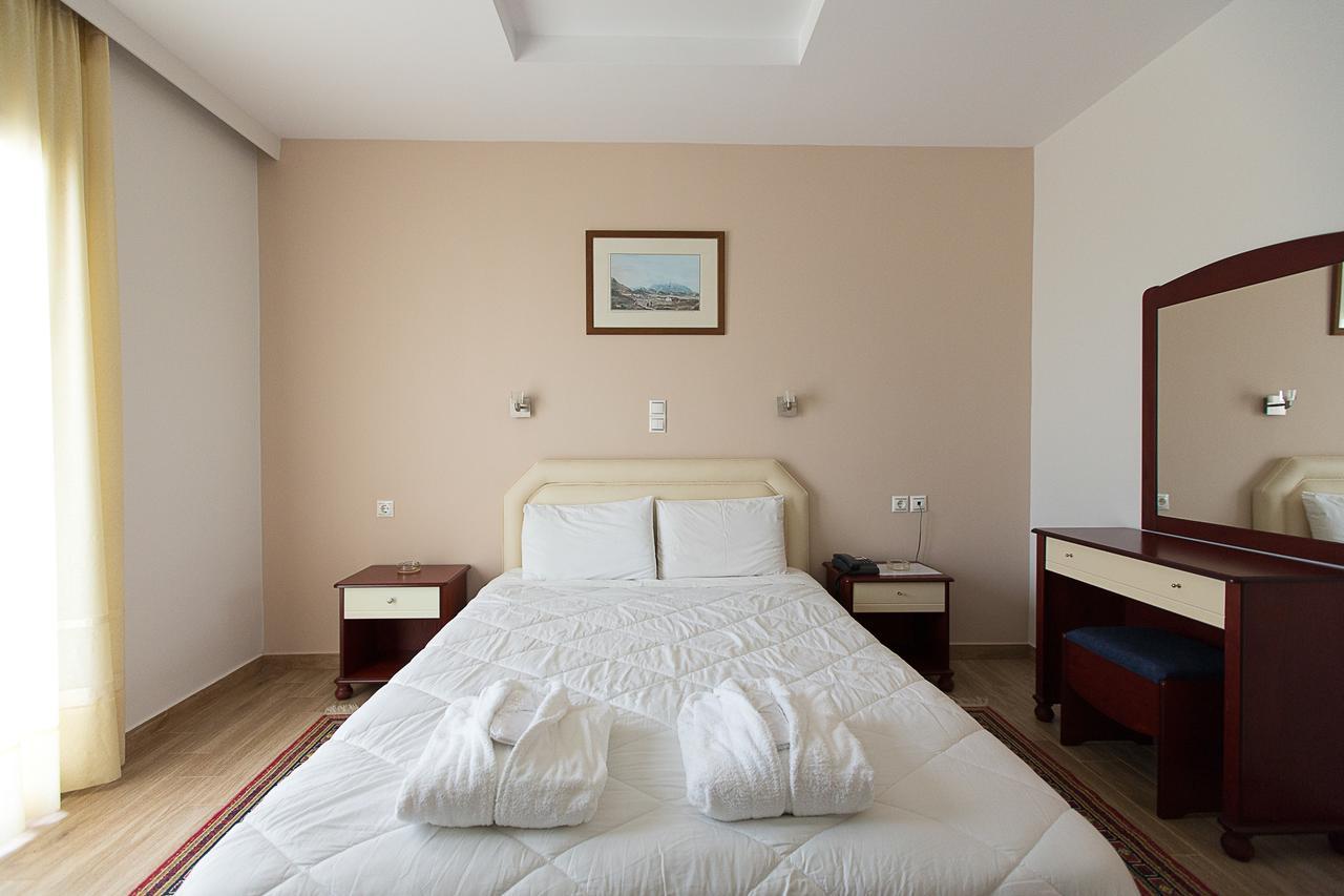 Flisvos Rooms Livanátesz Kültér fotó