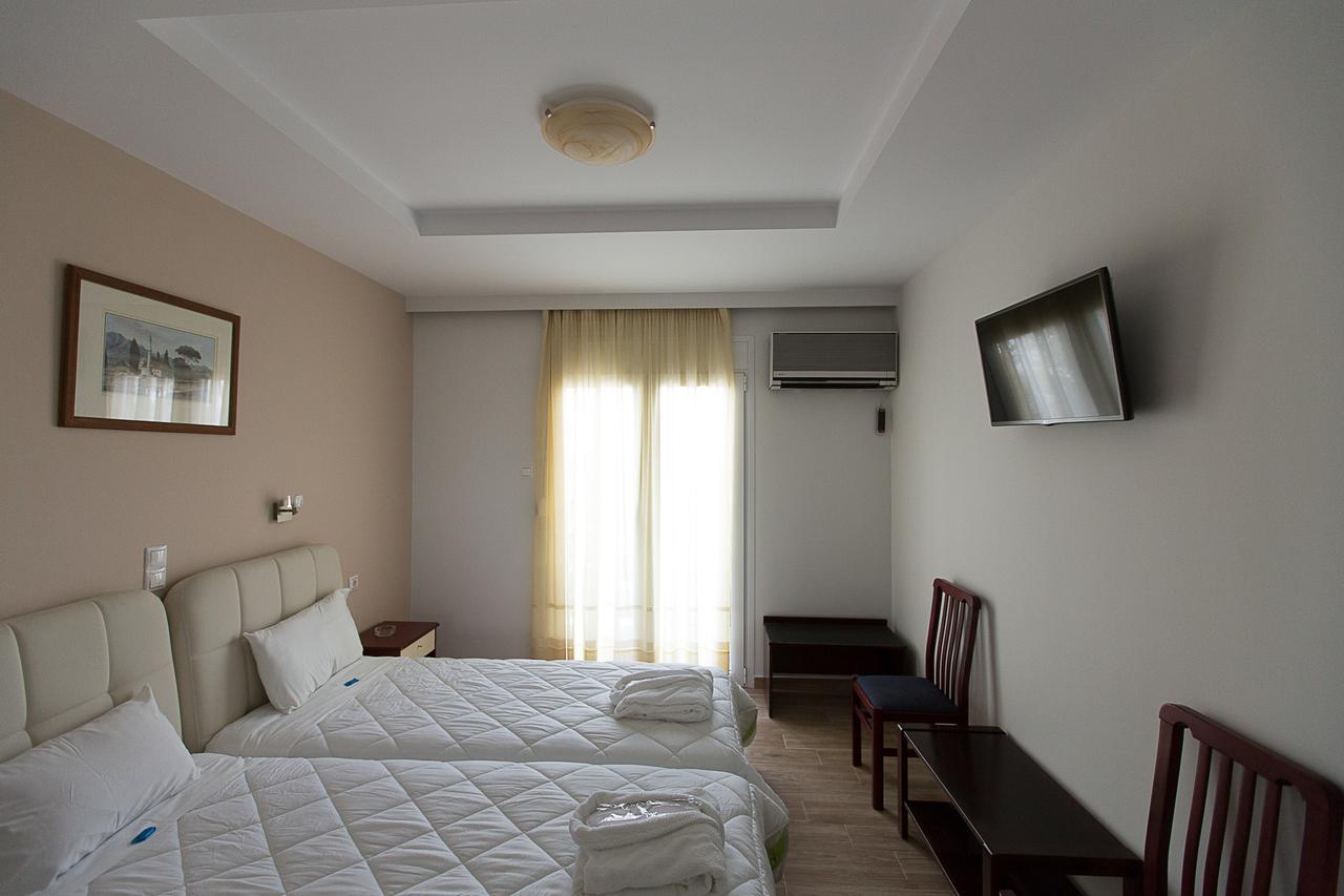 Flisvos Rooms Livanátesz Kültér fotó
