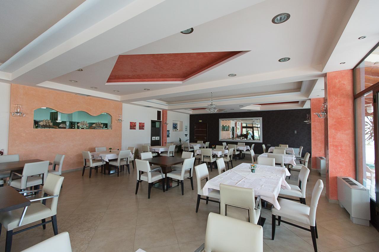 Flisvos Rooms Livanátesz Kültér fotó